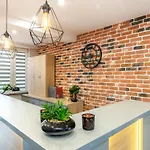 Astoria Fly Modlin Airport Apartmanhotel 4*