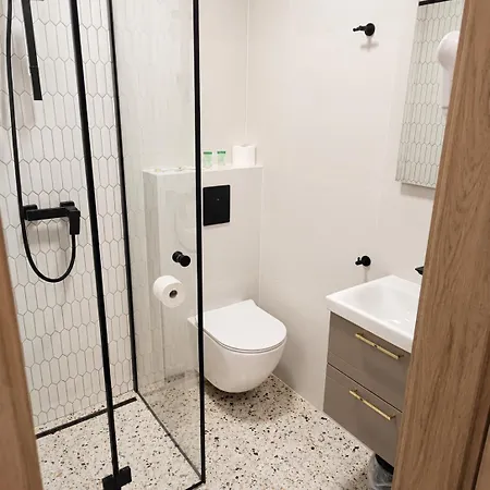 Apartmanhotel Samoobslugowy Astoria Fly Modlin Airport Pomiechówek