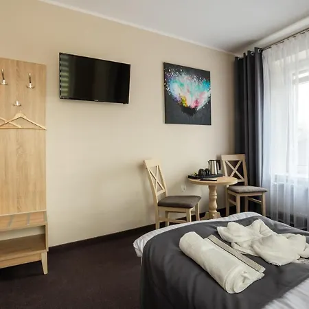 Astoria Fly Modlin Airport Pomiechówek