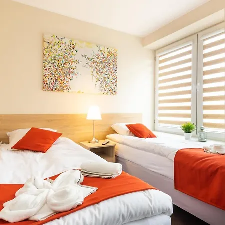 Astoria Fly Modlin Airport Apartmanhotel 4*
