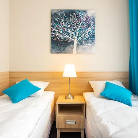 Aparthotel Astoria Fly Modlin Airport Pomiechowek
