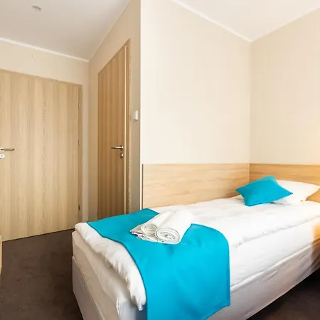 Apartmanhotel Samoobslugowy Astoria Fly Modlin Airport