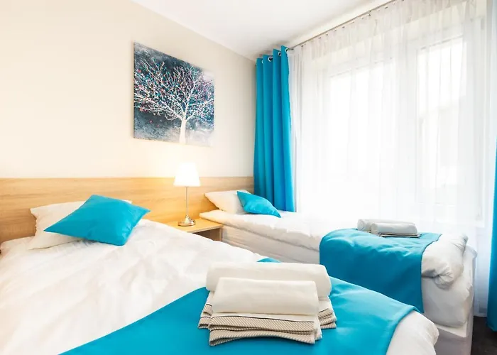 Апарт-отель Astoria Fly Modlin Airport Pomiechowek