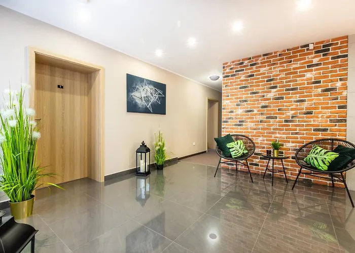 Astoria Fly Modlin Airport 4* Pomiechowek